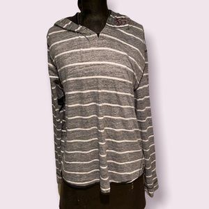 ⚡️3/$15⚡️David Bitton Lightweight Hooded LS Tee